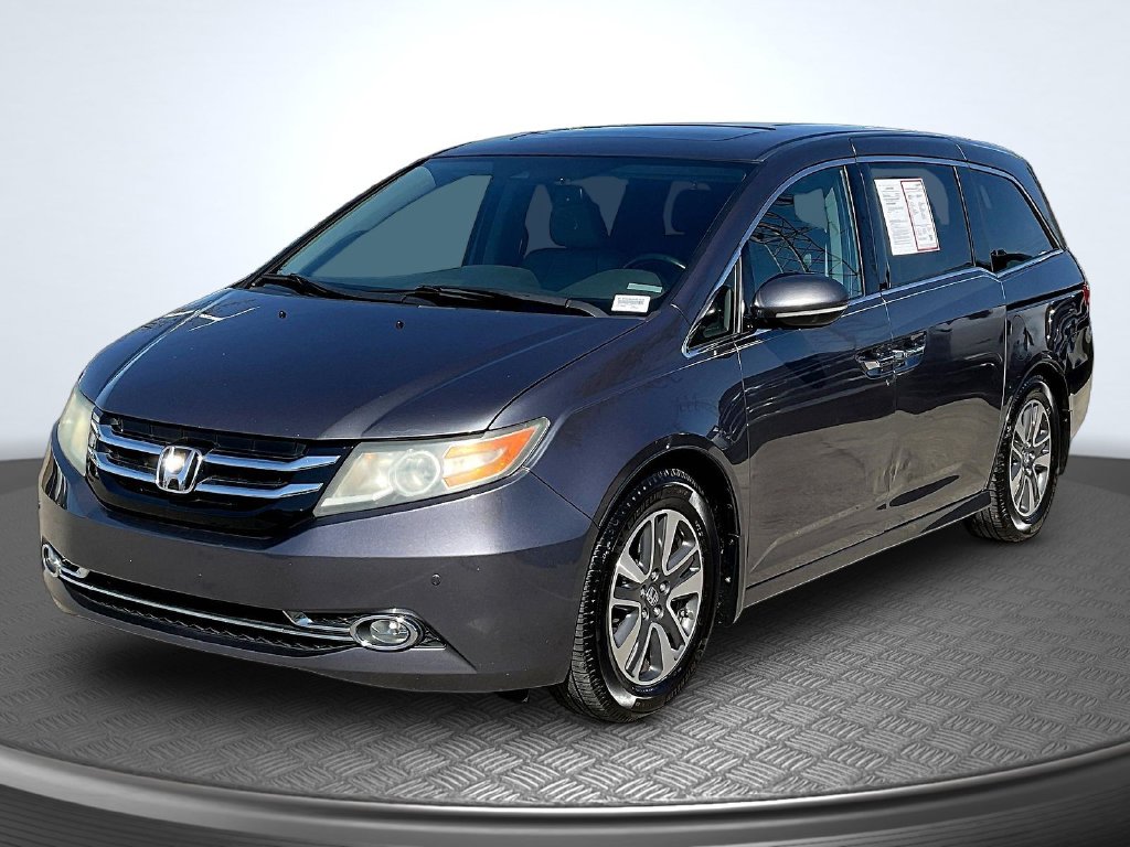 Used 2016 Honda Odyssey Touring Minivan/Van