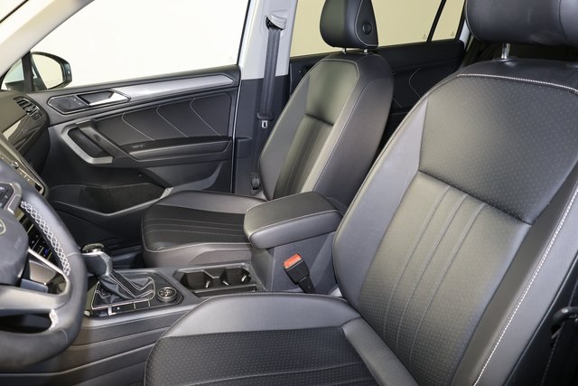 2022 Volkswagen Tiguan SE - Photo 25