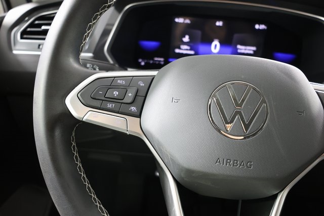 2022 Volkswagen Tiguan SE - Photo 20