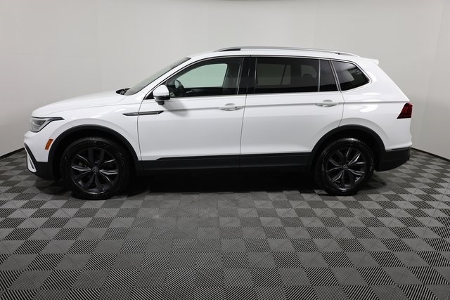 2022 Volkswagen Tiguan SE - Photo 8