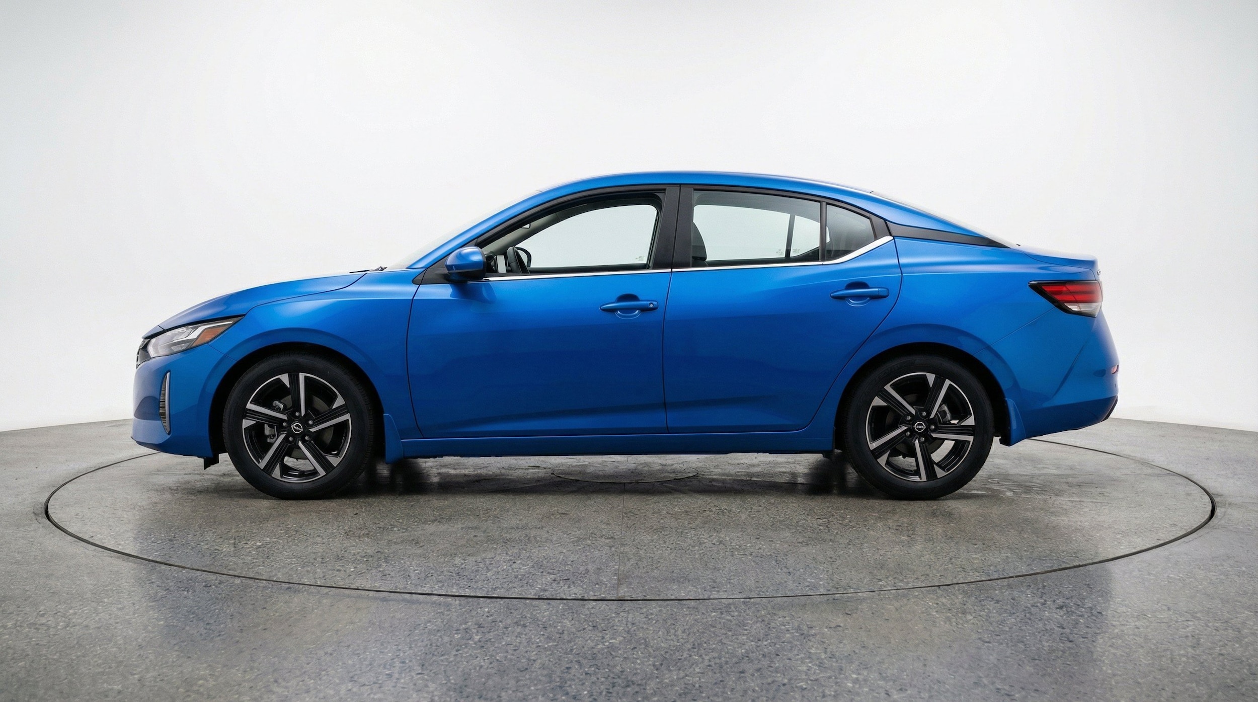 Thumbnail: 2025 Nissan Sentra - 5