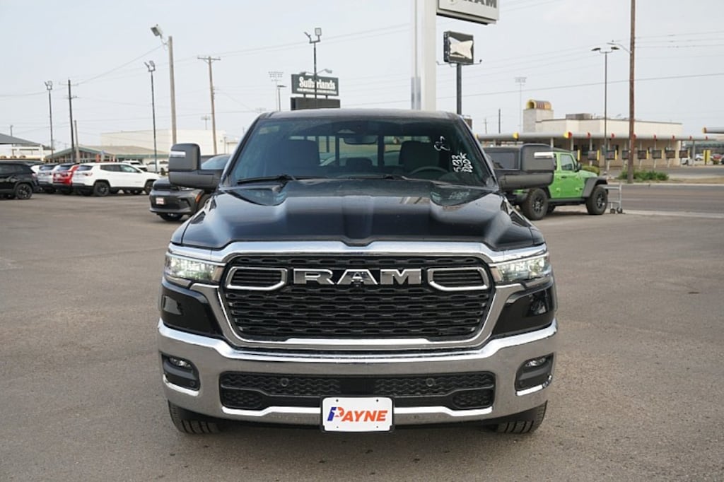 New 2026 Ram 1500 LONE STAR CREW CAB 4X4 5'7 BOX Pickup