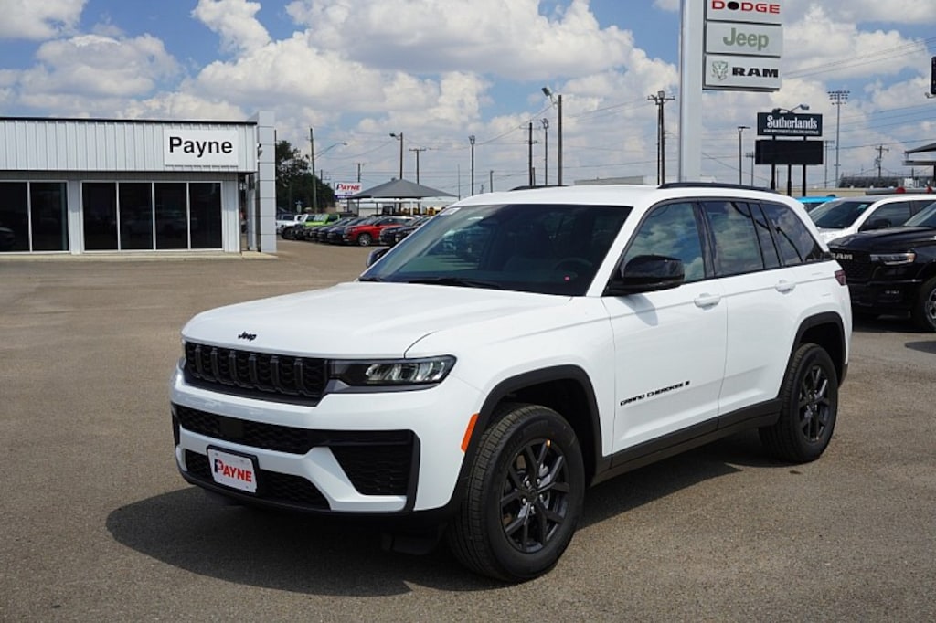New 2027 Jeep Grand Cherokee Laredo Altitude Sport Utility