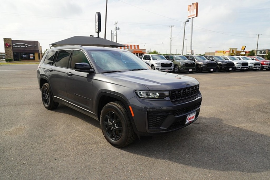 New 2026 Jeep Grand Cherokee L LAREDO ALTITUDE 4X2 Sport Utility