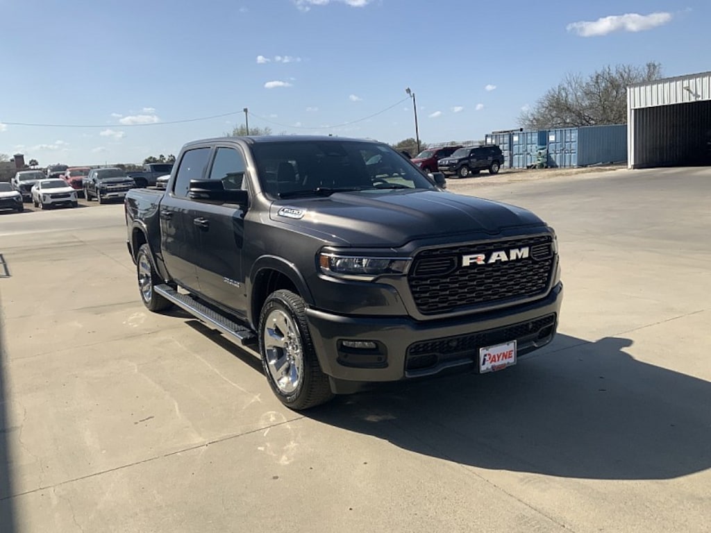 New 2026 Ram 1500 LONE STAR CREW CAB 4X4 5'7 BOX Pickup