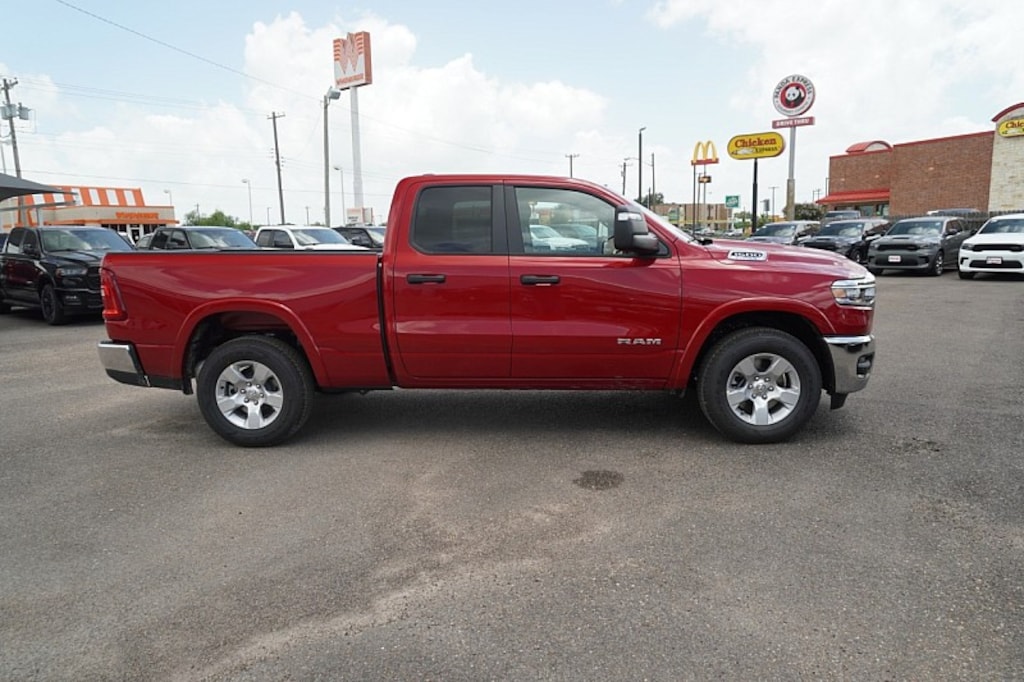 New 2026 Ram 1500 LONE STAR QUAD CAB 4X2 6'4 BOX Pickup