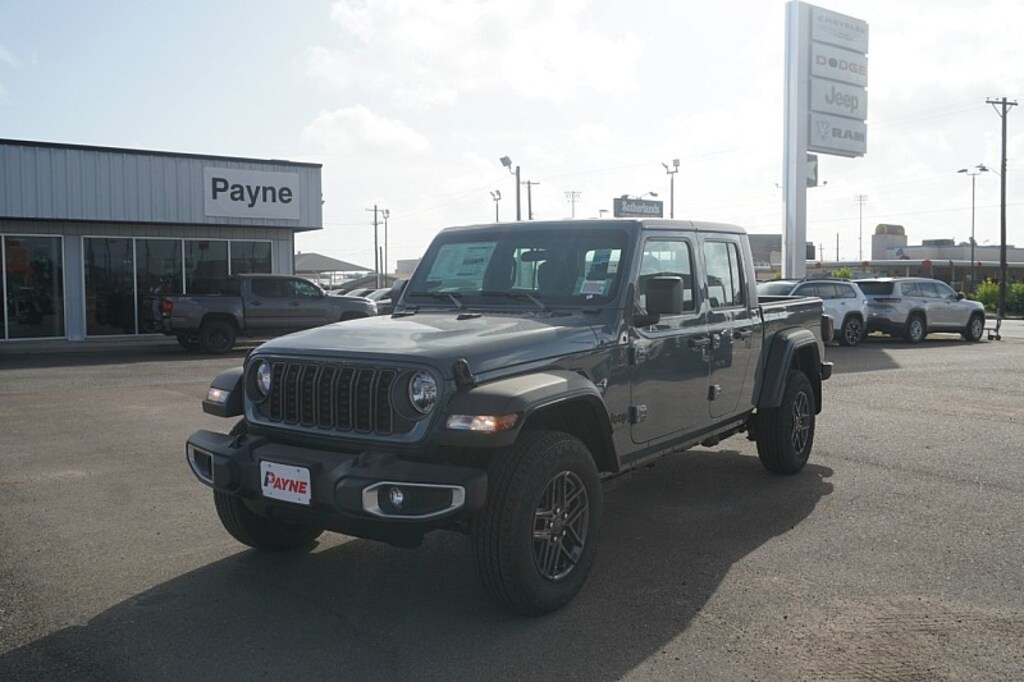 New 2026 Jeep Gladiator Sport Pickup