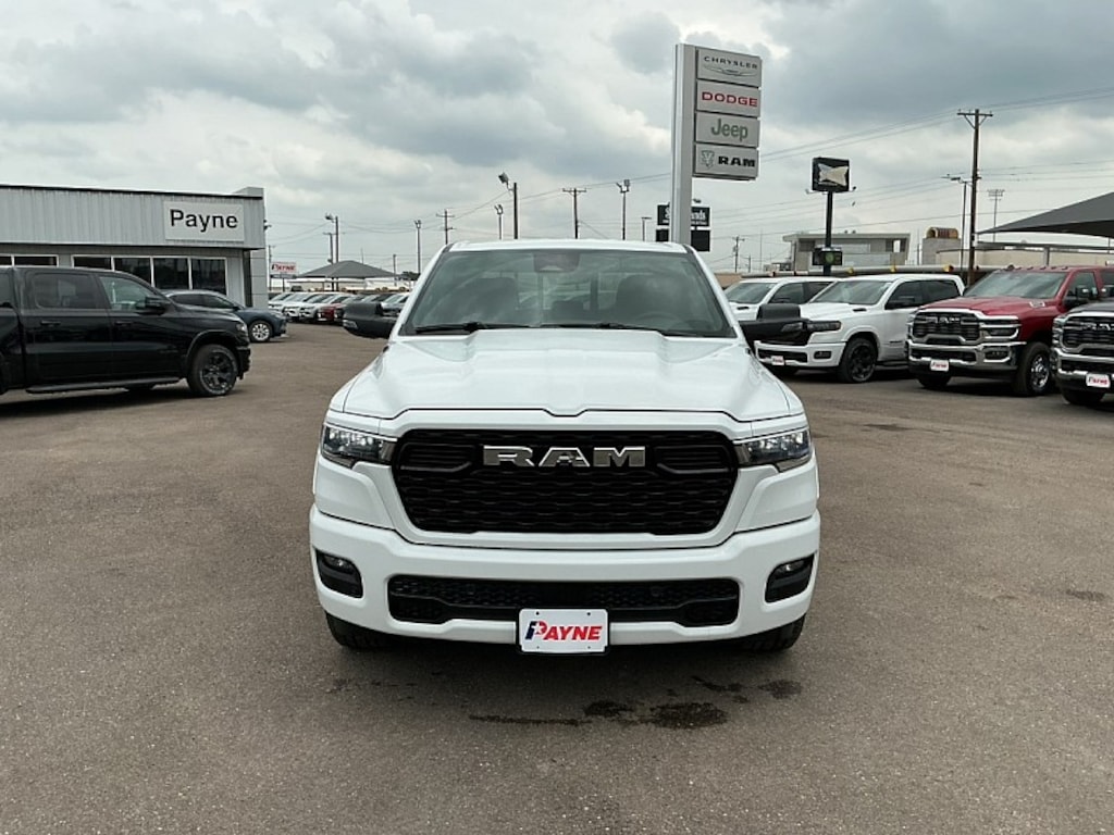 New 2026 Ram 1500 LONE STAR CREW CAB 4X4 5'7 BOX Pickup