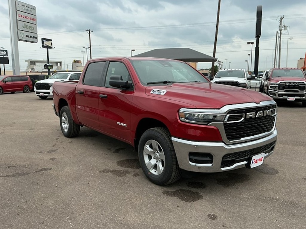 New 2026 Ram 1500 TRADESMAN CREW CAB 4X4 5'7 BOX Pickup