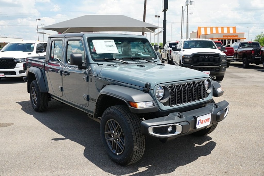 New 2026 Jeep Gladiator Sport Pickup