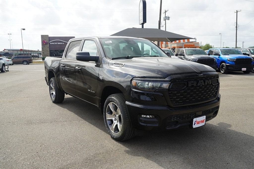 New 2026 Ram 1500 4WD Express Pickup