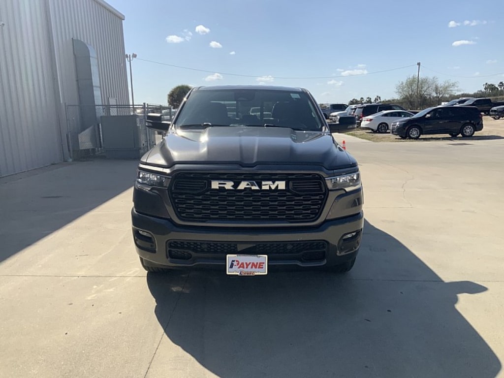 New 2026 Ram 1500 LONE STAR CREW CAB 4X4 5'7 BOX Pickup