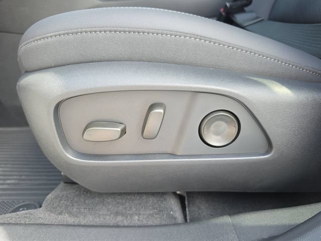 2027 Chevrolet Equinox LT - Photo 22