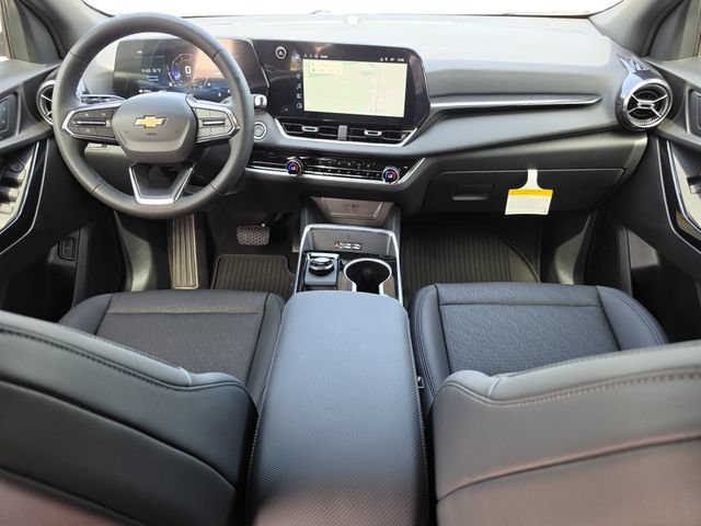 2027 Chevrolet Equinox LT - Photo 15