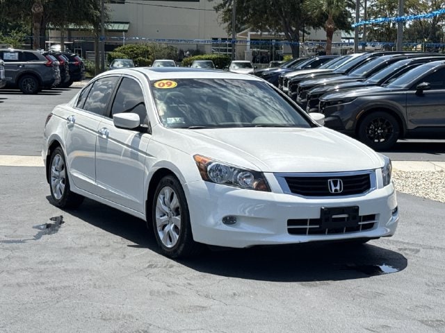 Used 2009 Honda Accord EX-L with VIN 5KBCP36869B001838 for sale in Inverness, FL