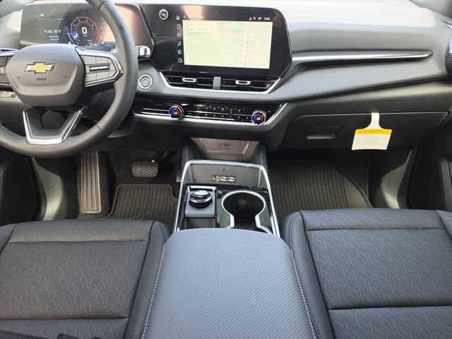 2027 Chevrolet Equinox LT - Photo 17