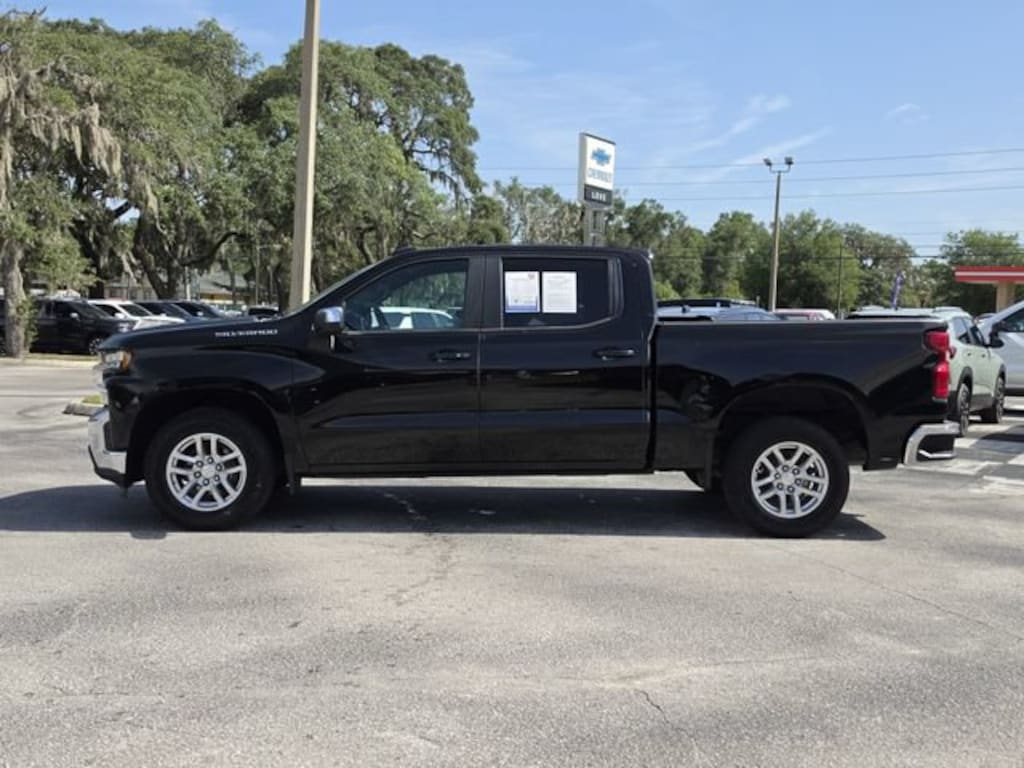 Used 2021 Chevrolet Silverado 1500 LT Truck Crew Cab
