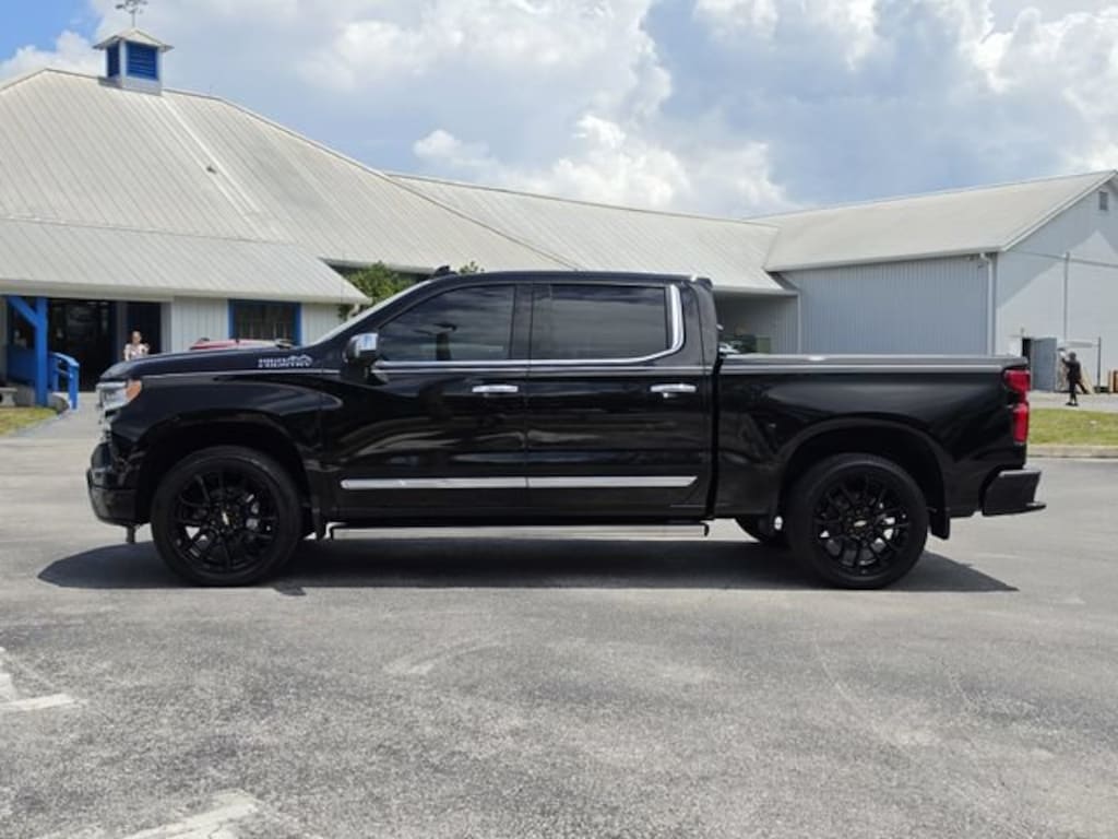 New 2026 Chevrolet Silverado 1500 High Country Truck