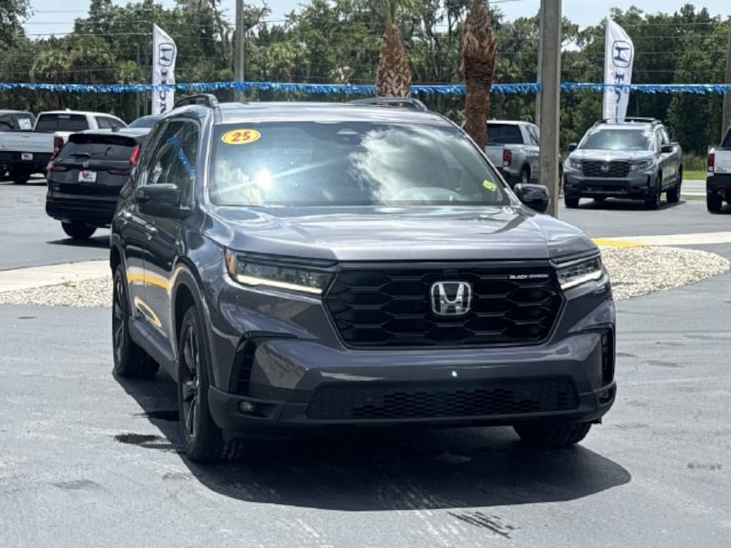 Used 2025 Honda Pilot Black Edition SUV