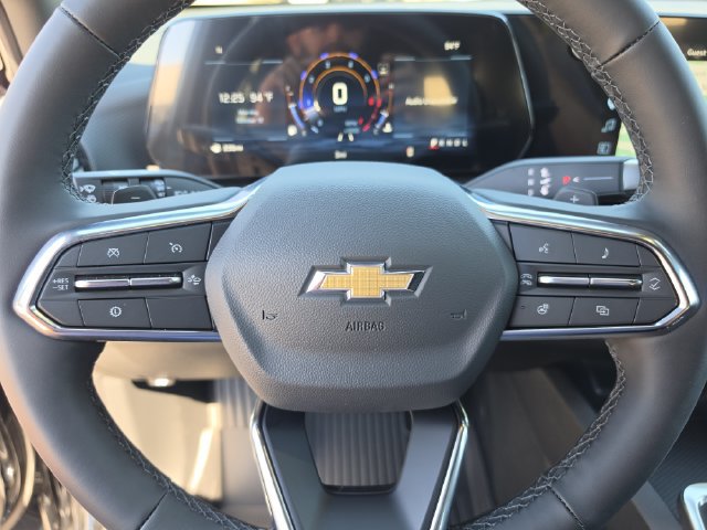 2027 Chevrolet Equinox LT - Photo 33