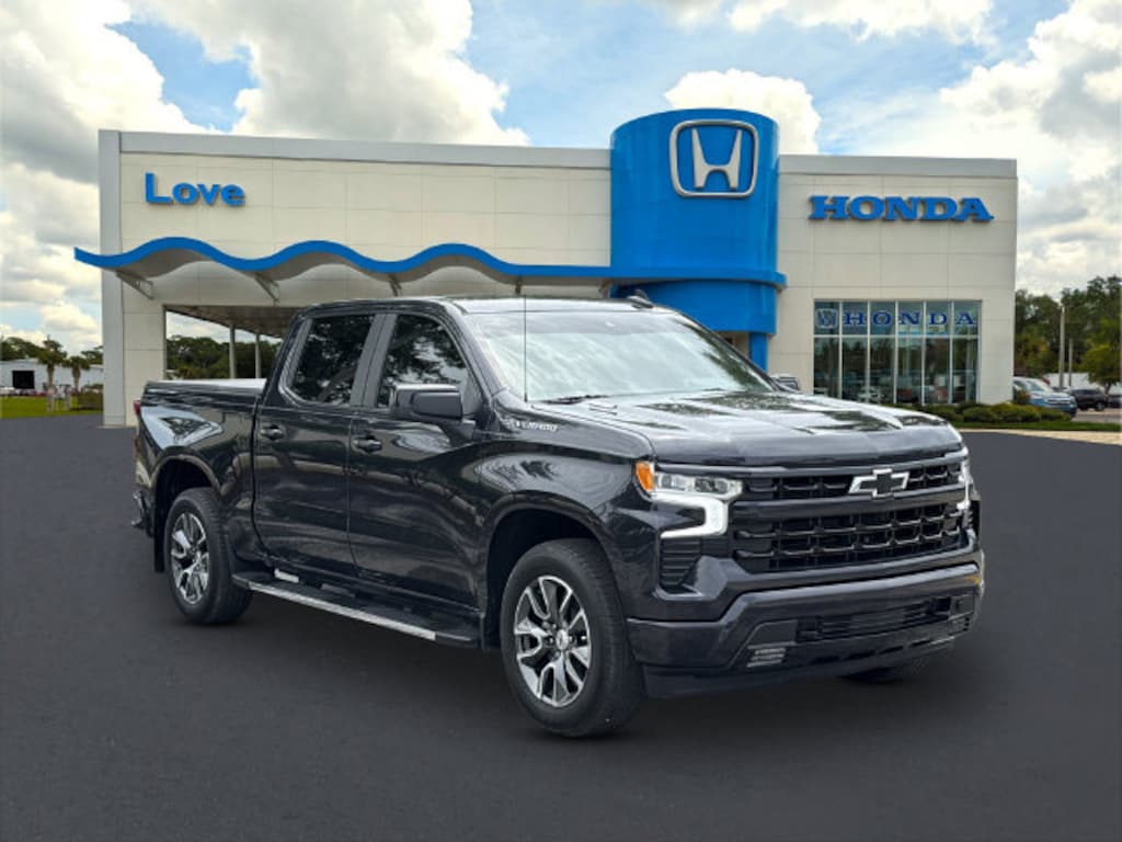 Used 2024 Chevrolet Silverado 1500 RST Truck Crew Cab