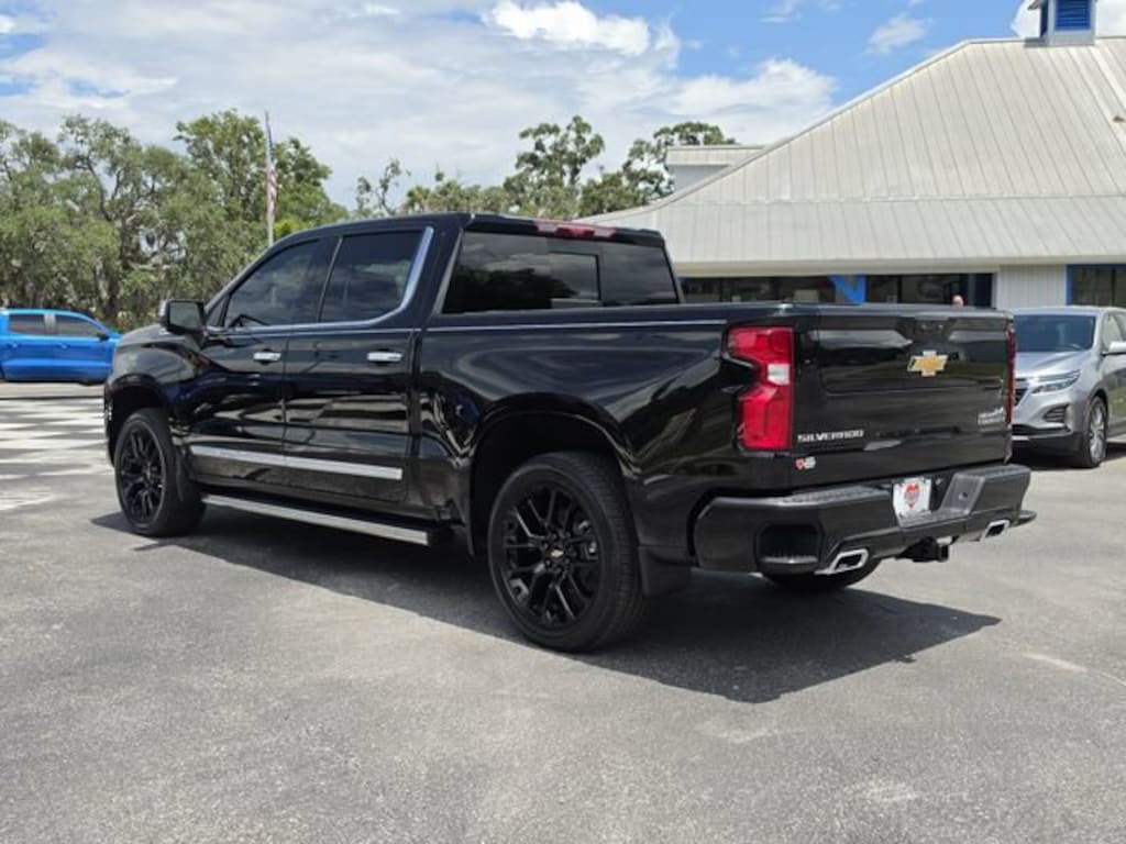 New 2026 Chevrolet Silverado 1500 High Country Truck