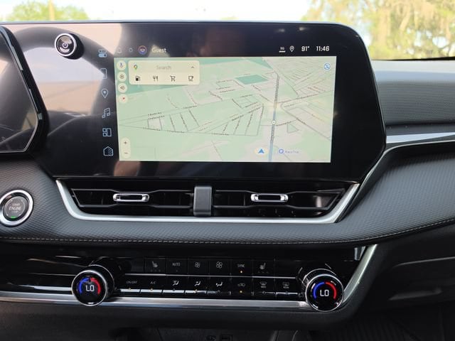 2027 Chevrolet Equinox LT - Photo 25