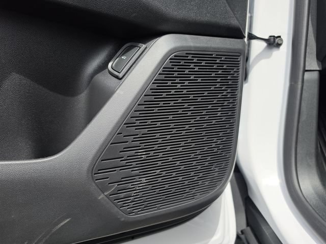 2027 Chevrolet Equinox LT - Photo 21