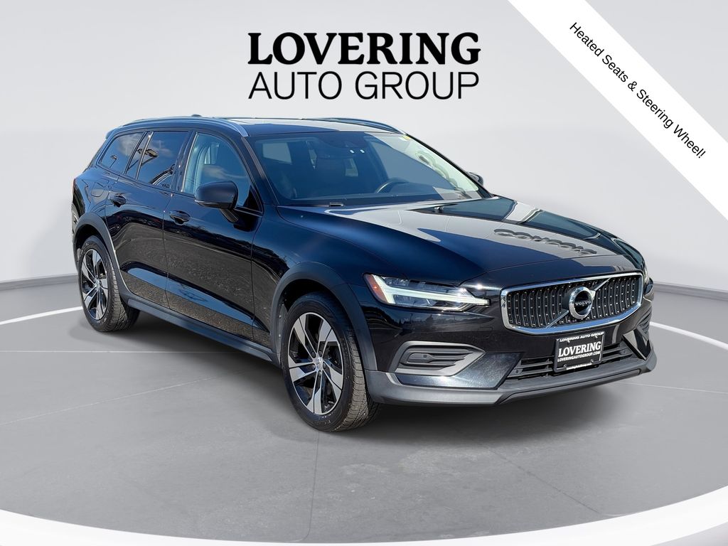 2020 Volvo V60 Cross Country Wagon 