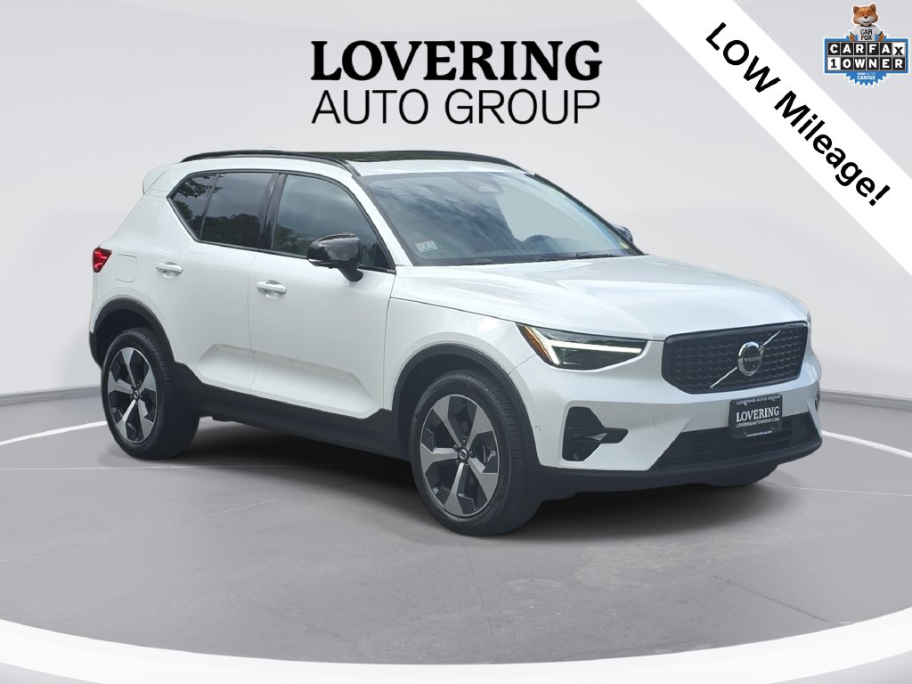 2024 Volvo XC40 Plus