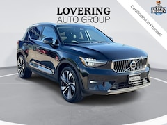 2023 Volvo XC40 Ultimate SUV