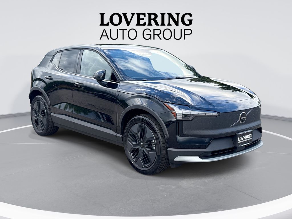 2026 Volvo EX30 Cross Country SUV 
