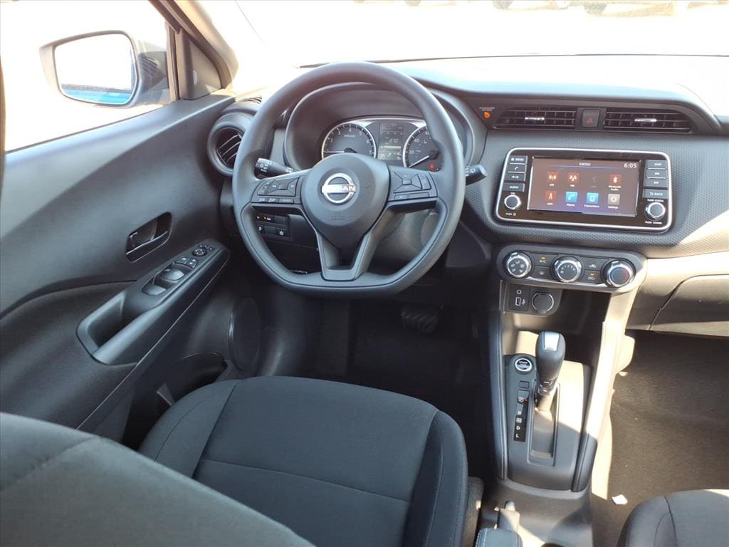 Used 2025 Nissan Kicks Play S SUV
