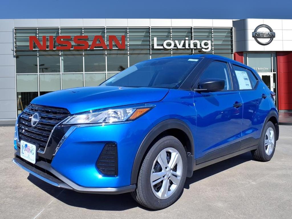 Used 2025 Nissan Kicks Play S SUV