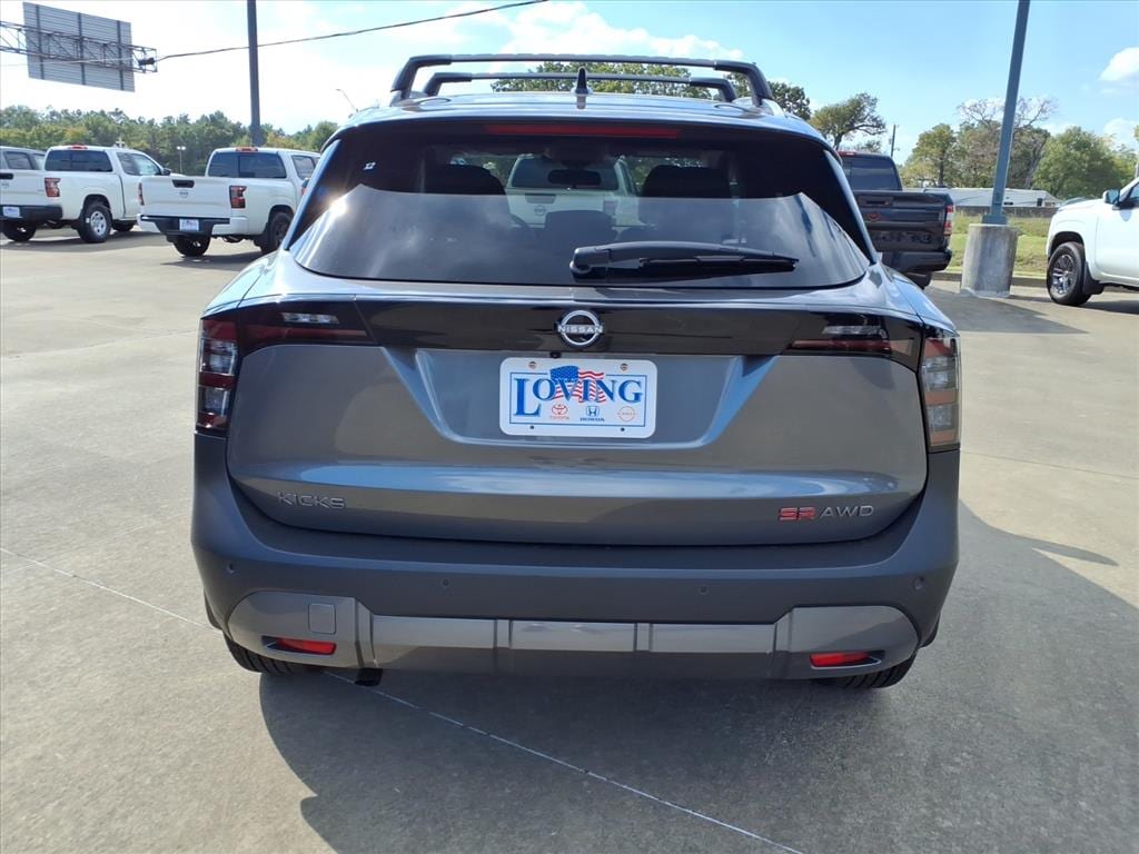2026 Nissan KICKS SR AWD - Photo 3