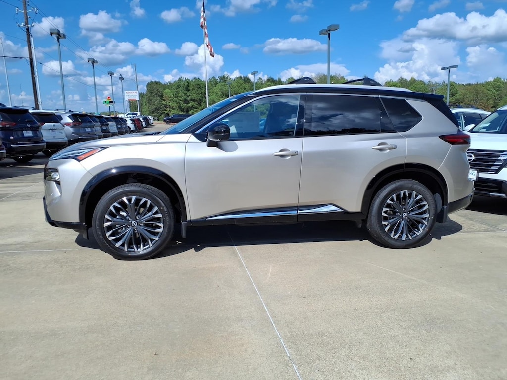 New 2026 Nissan Rogue Platinum SUV