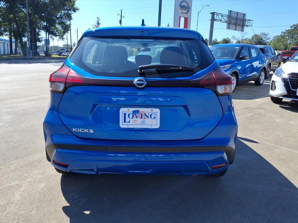 Used 2025 Nissan Kicks Play S SUV