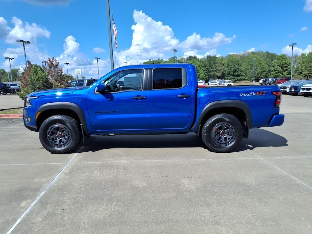 New 2027 Nissan Frontier PRO-4X Truck Crew Cab