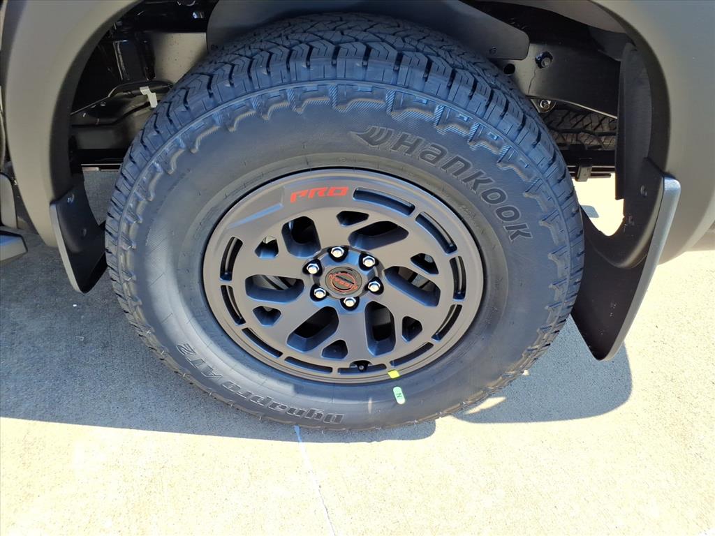 2026 Nissan Frontier PRO-X - Photo 18