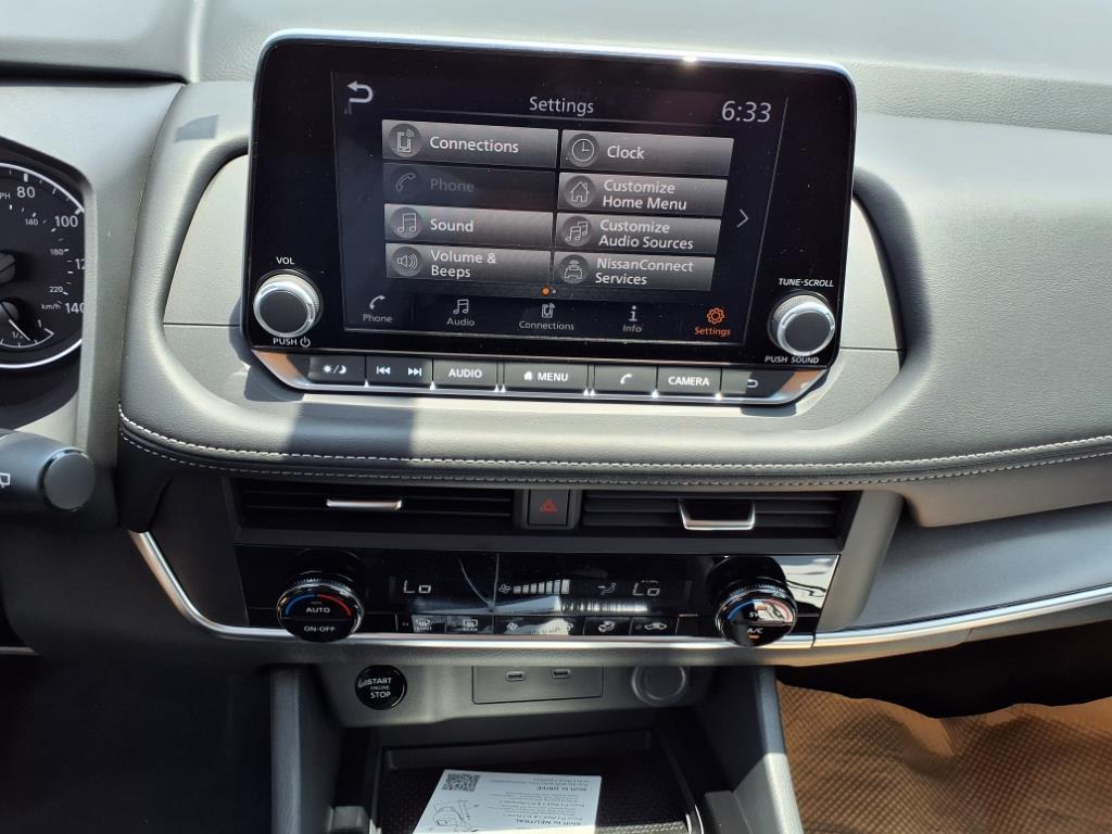 2026 Nissan Rogue SV - Photo 15