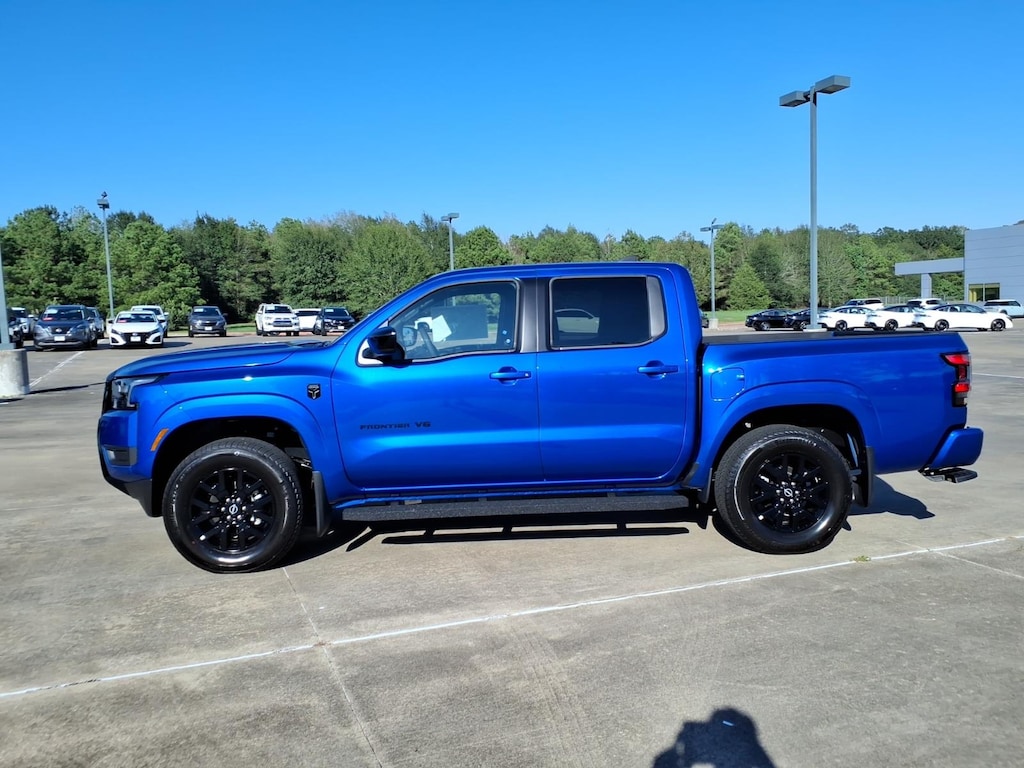 New 2027 Nissan Frontier SV Truck Crew Cab