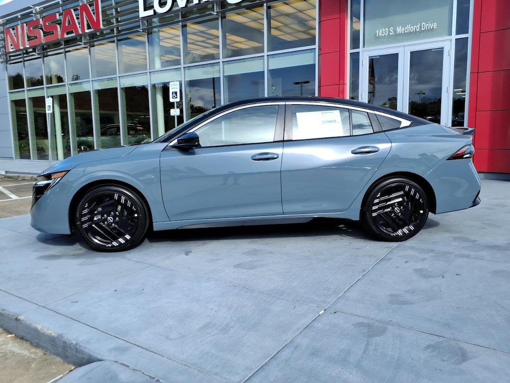 New 2027 Nissan Sentra SR Sedan