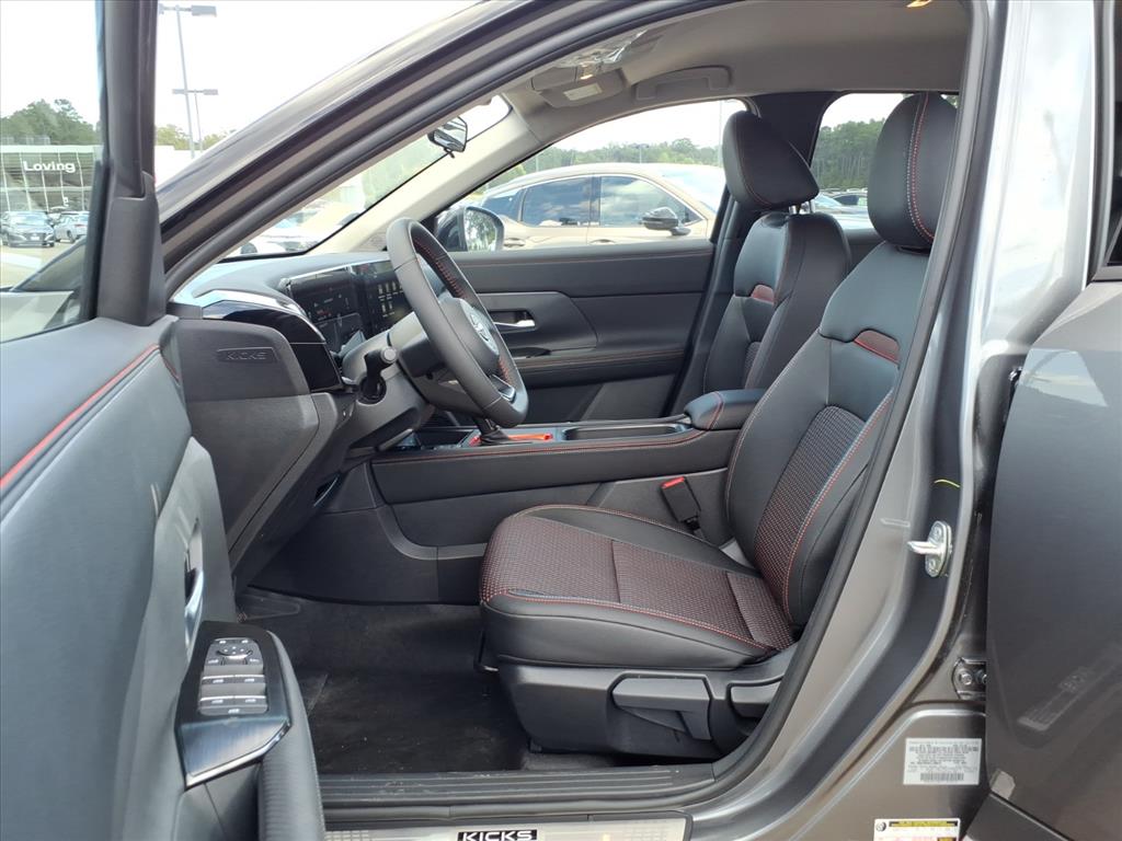 2026 Nissan KICKS SR AWD - Photo 12