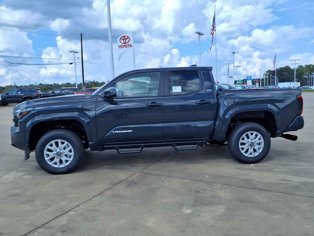 New 2026 Toyota Tacoma SR5 4X2 DOUBLE CAB
