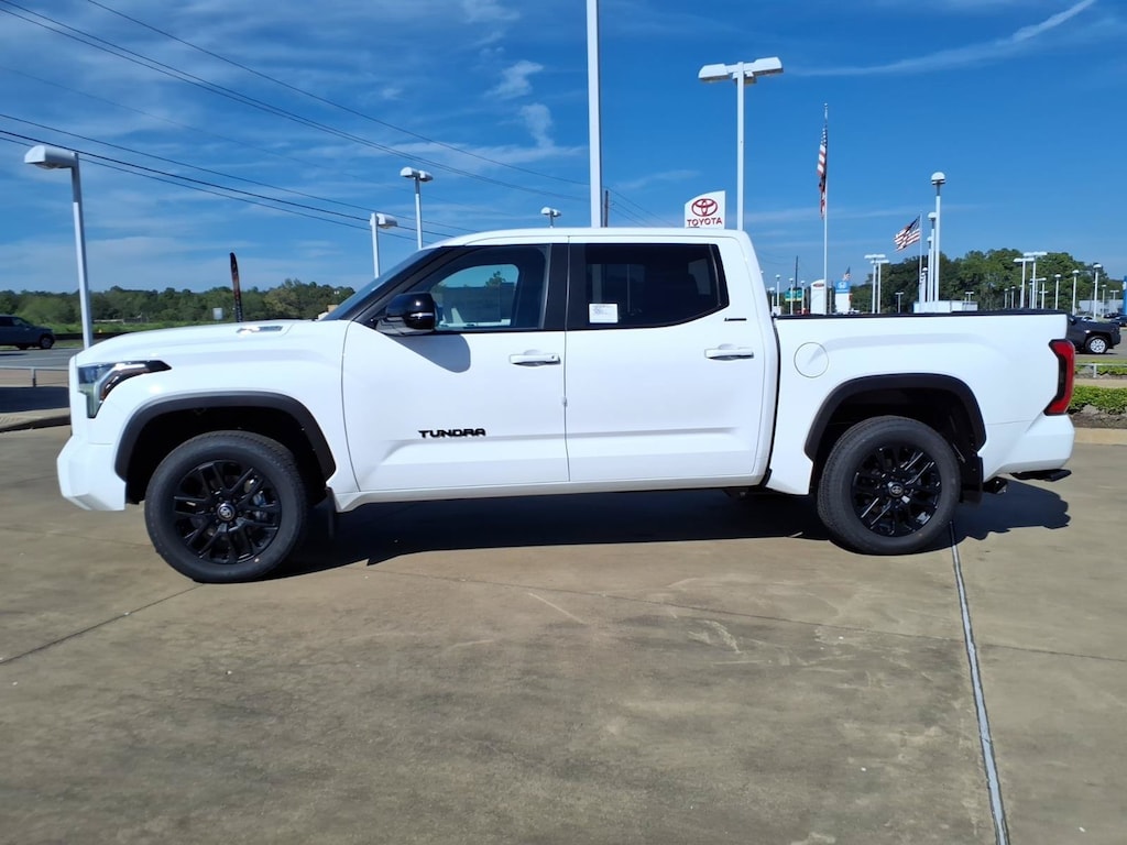 New 2026 Toyota Tundra i-FORCE MAX Limited LIMITED CREWMAX 5.5