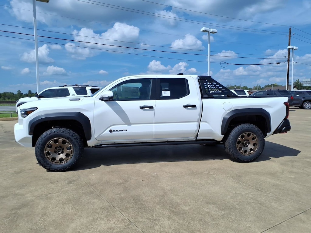 New 2026 Toyota Tacoma i-FORCE MAX Trailhunter 4X4 DBL CAB LB HV