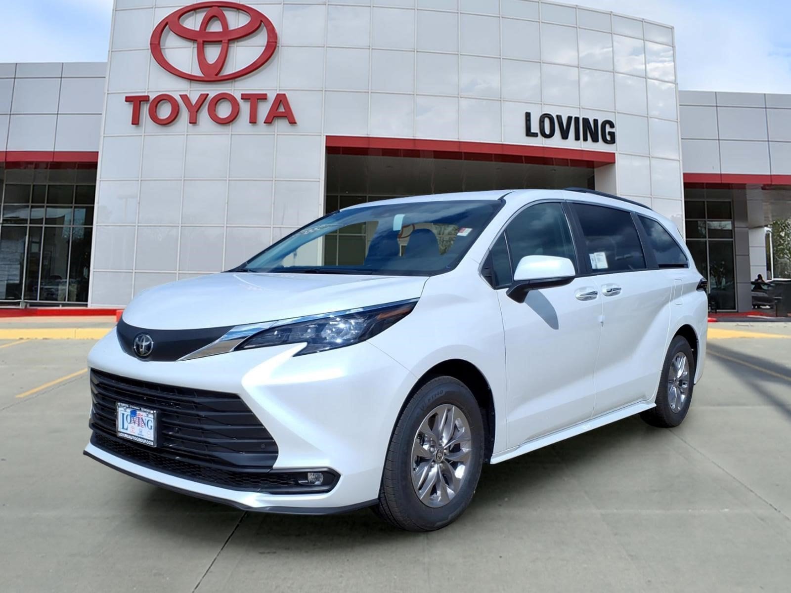 2026 Toyota Sienna XLE