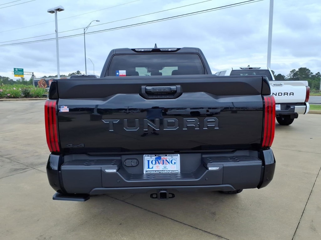 New 2026 Toyota Tundra SR5 SR5 CREWMAX 5.5