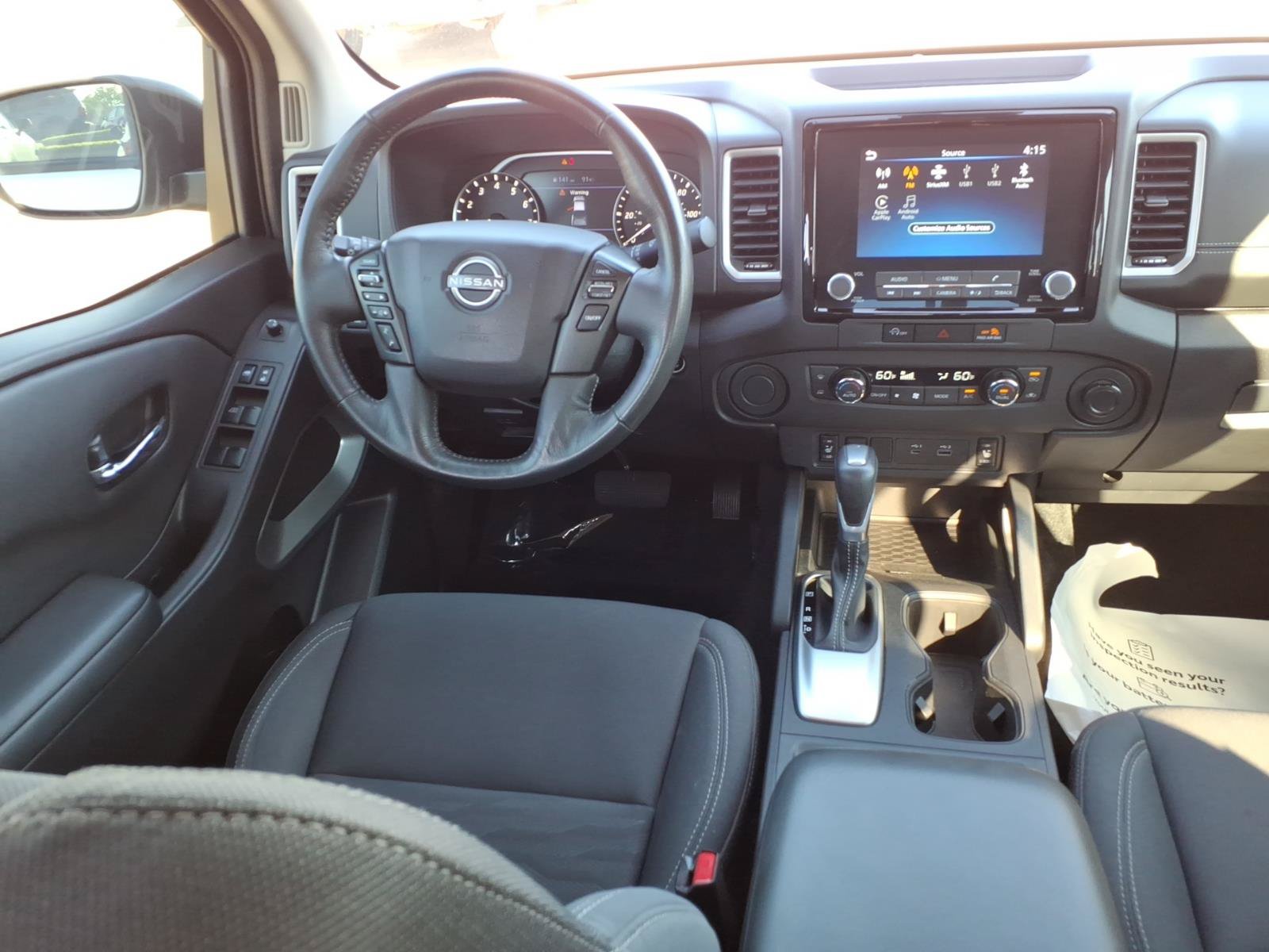 Used 2024 Nissan Frontier SV Truck Crew Cab