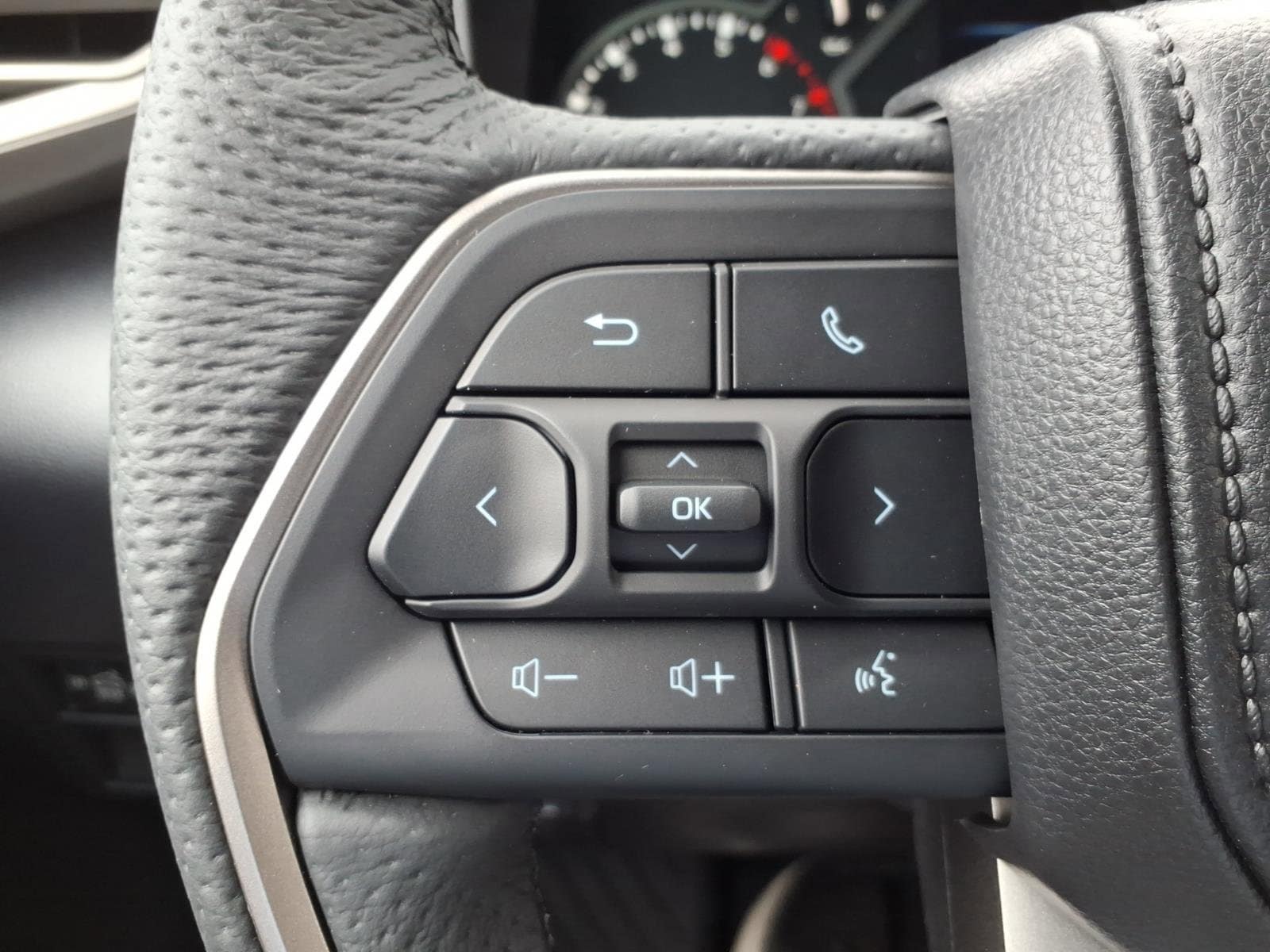 2026 Toyota Tundra SR5 - Photo 24